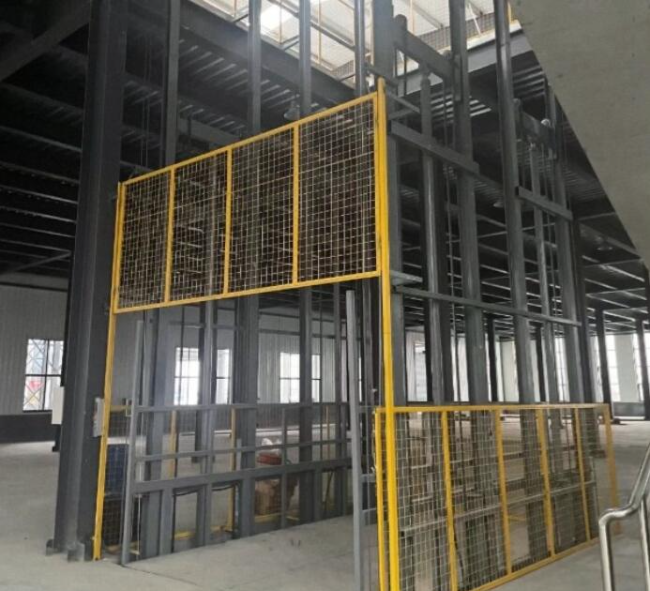 安源请详细介绍一下货梯安装在室外的维护方法